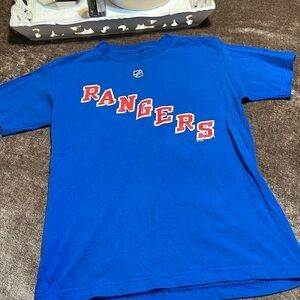 Rangers Short Sleeved Lundqvist 30 T-Shirt: Size Small
